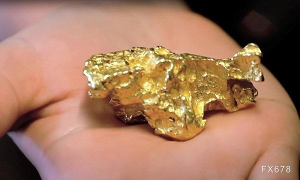 恒瑞盈 特朗普爆料：普京与泽连斯基或将握手言和，第二次峰会即将来袭！